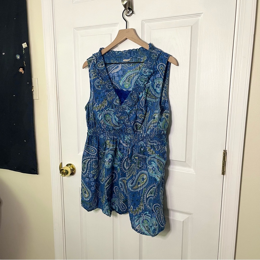 ✧･ﾟy2k paisley sleeveless blouse
